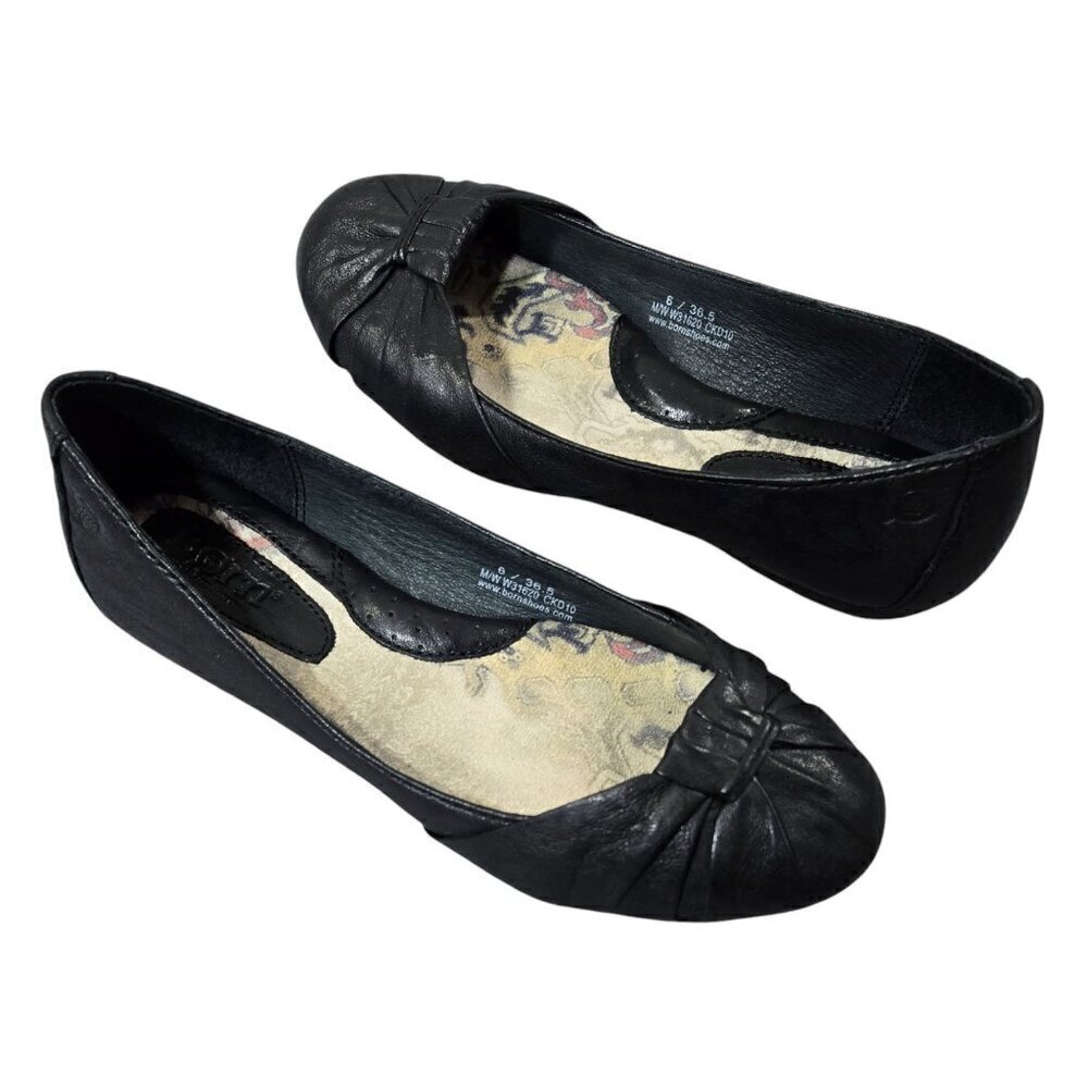 Born Adele Black Leather Ballet Flats Gathered Round Toe Neutral Office Preppy
